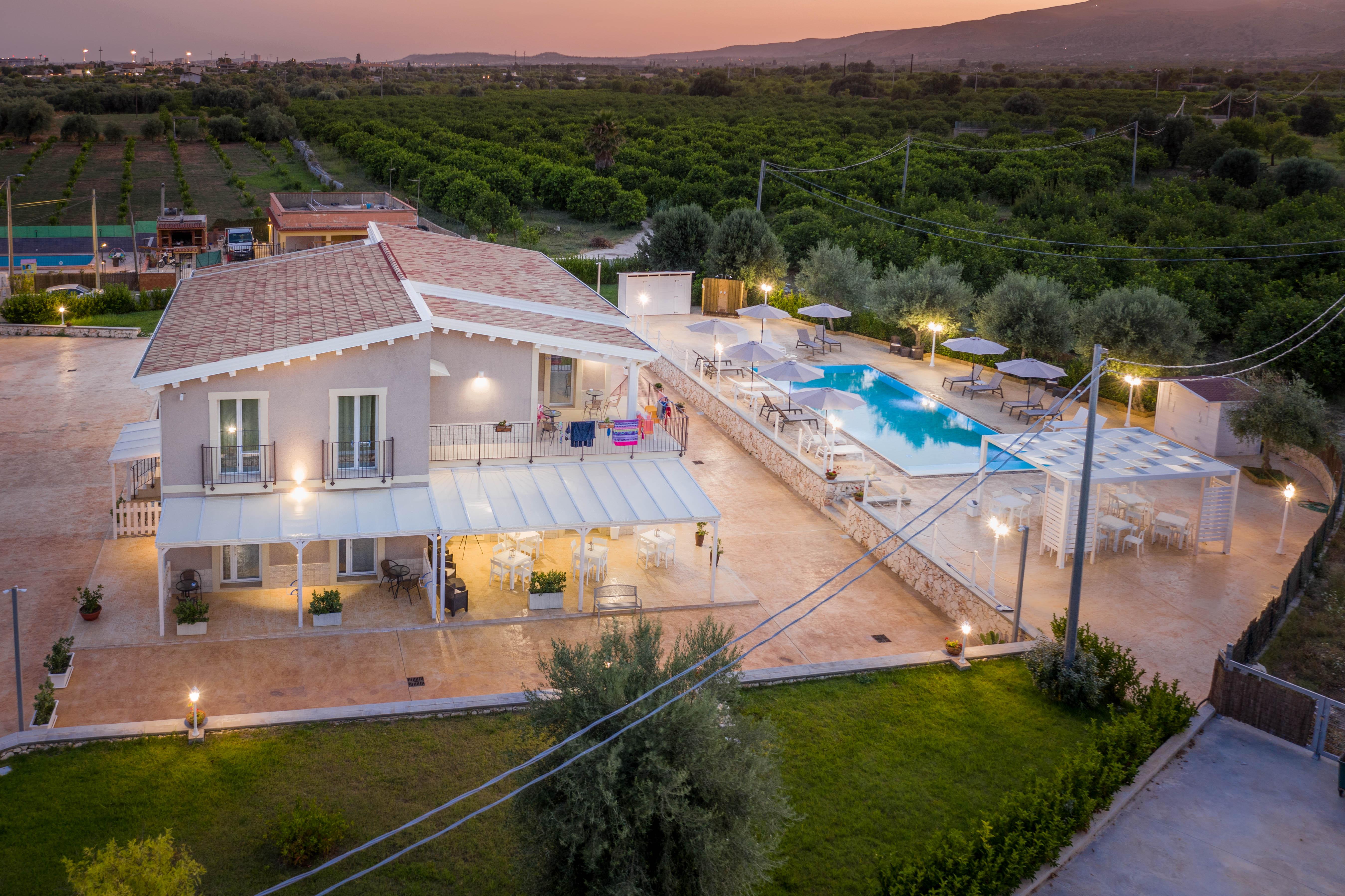 Tramonto Ibleo Resort アヴォラ エクステリア 写真